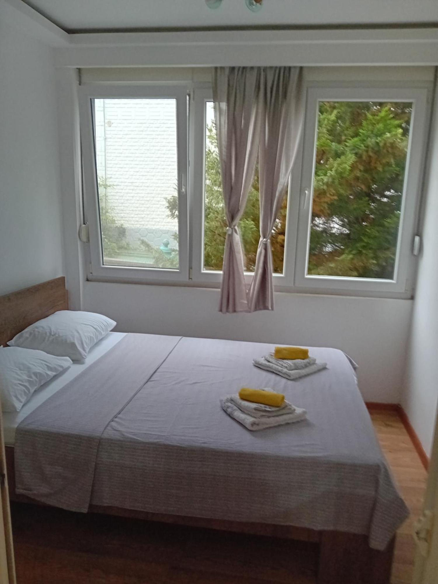 Apartman,,Siv,, Prijevor Budva Eksteriør billede